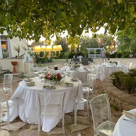Il Borgo Delle Pampare Farm stay *