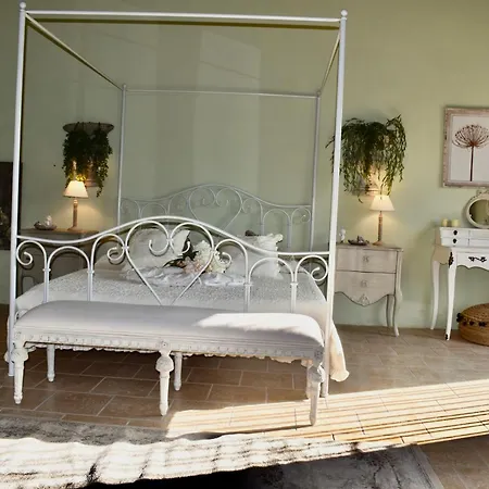 Il Borgo Delle Pampare カンペッロ・スル・クリトゥンノ