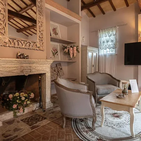 Il Borgo Delle Pampare