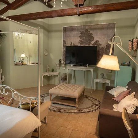 Il Borgo Delle Pampare