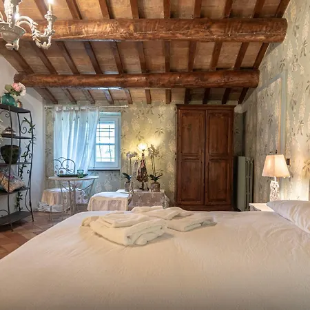 Il Borgo Delle Pampare Campello sul Clitunno