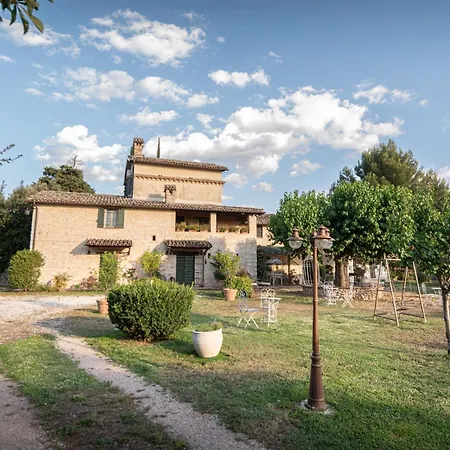 Il Borgo Delle Pampare * Campello sul Clitunno